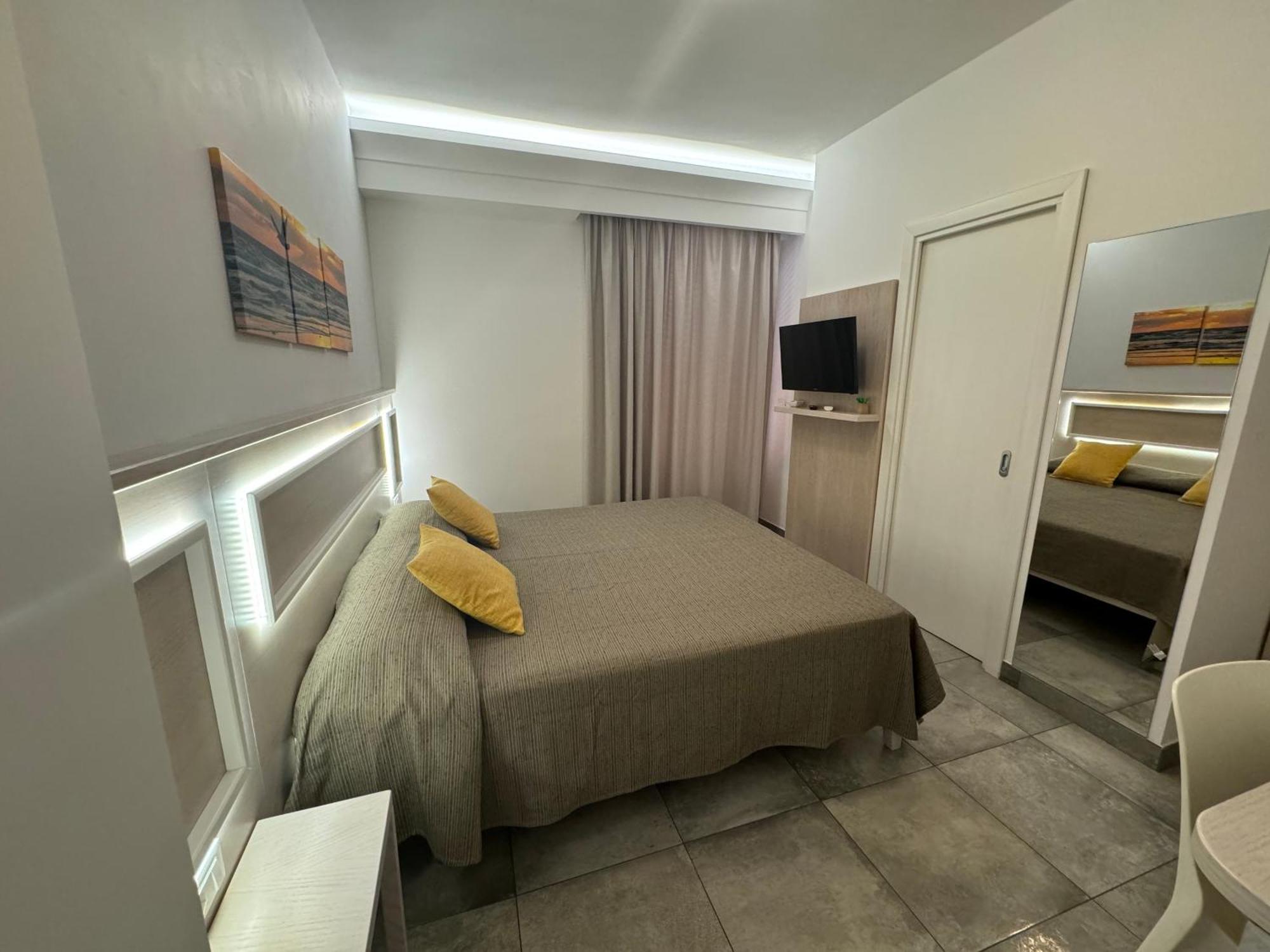 B&B Holiday Tropea Exterior photo